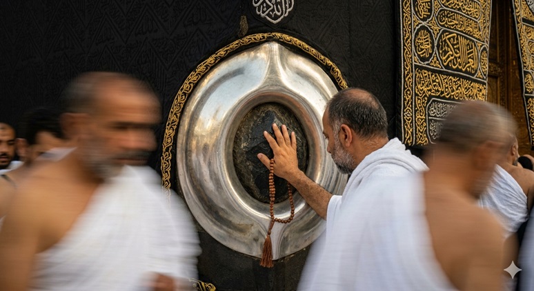 Hajr-e-Aswad (The Black Stone): A Sacred Symbol of Faith and Devotion